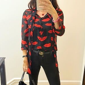 Iconic YSL lips print shirt with bow